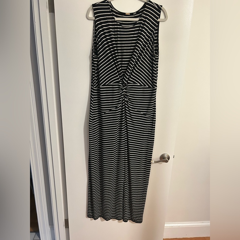 Tahari Black and White Striped Tie Knot Maxi Dress